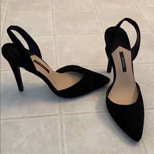Black suede sling back pumps